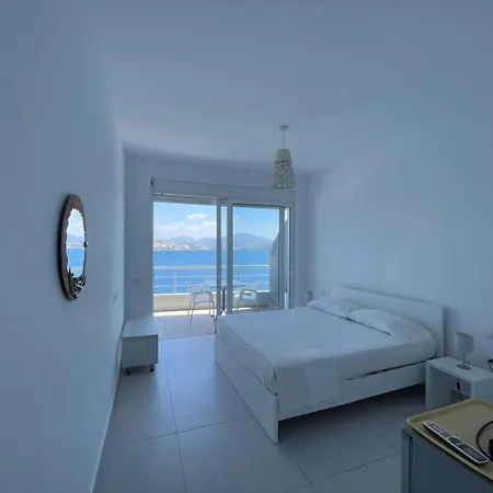 Kristina Bellavista 3* Sarandë