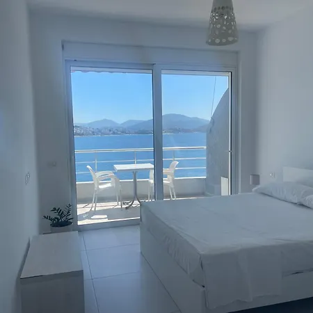 Guest house Kristina Bellavista 3*