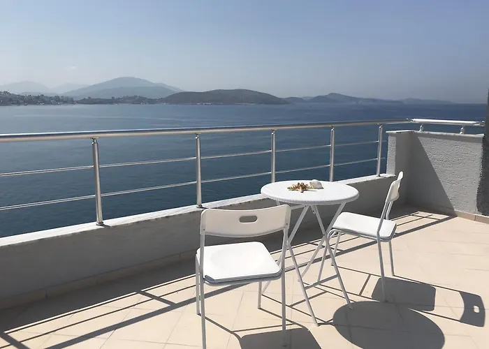 Konukevi Kristina Bellavista 3*