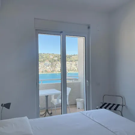 Casa de hóspedes Kristina Bellavista 3*