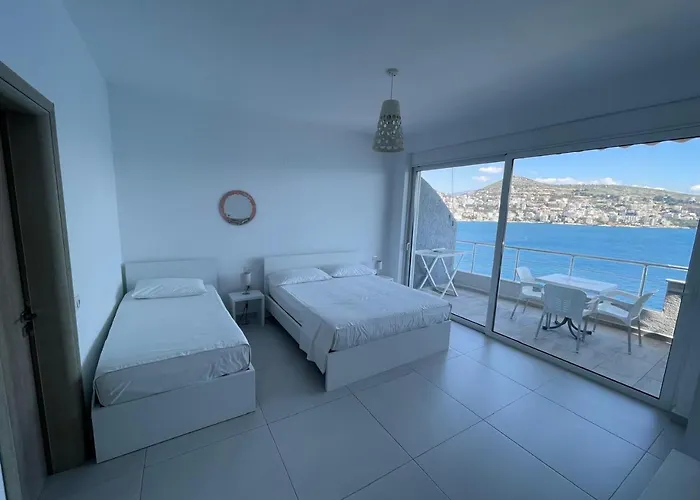 Kristina Bellavista Sarandë